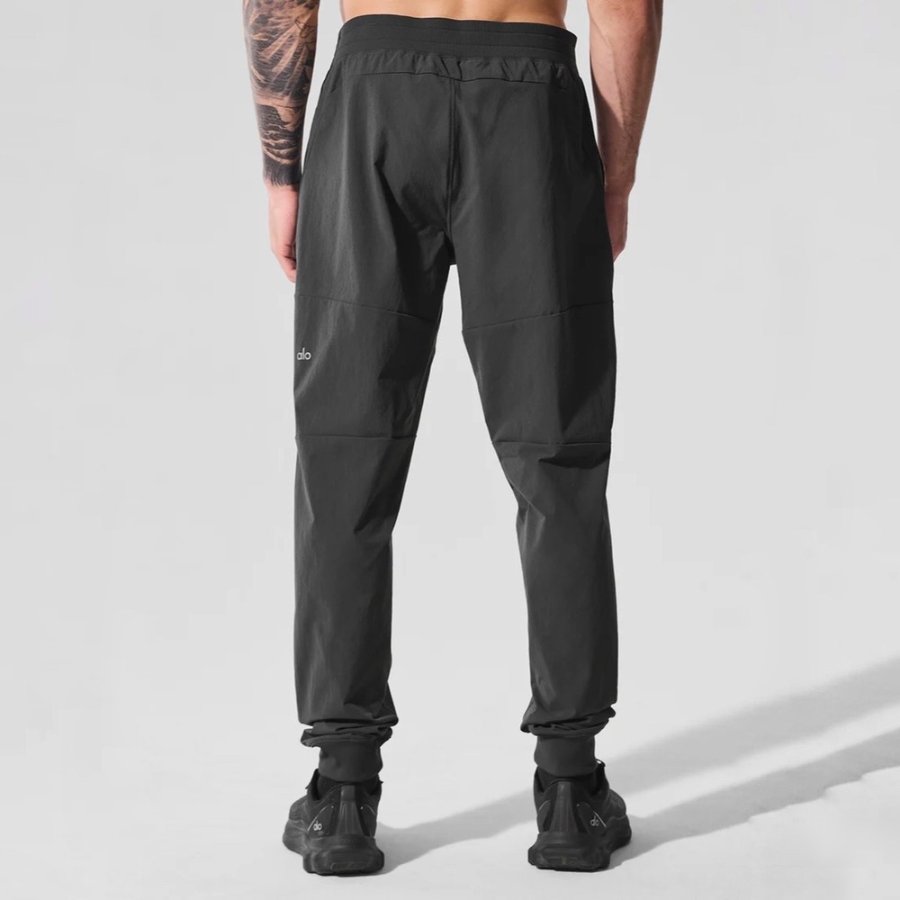 Alo Yoga Men's Co-Op Jogger Anthracite Grey Pants Size Medium - Picture 4 of 12